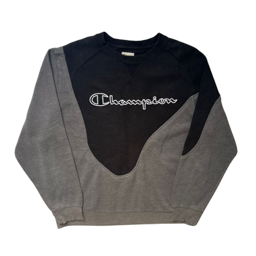 CHAMPION REWORKED SWEATER (XL)