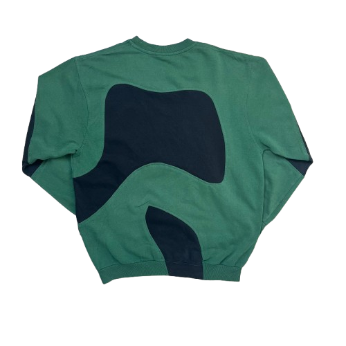 NIKE REWORKED SWEATER (L)