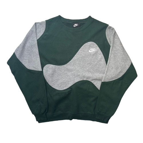 NIKE REWORKED SWEATER (L)