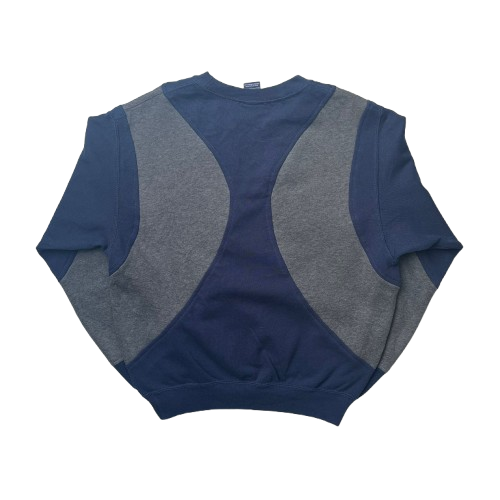 NIKE REWORKED SWEATER (M)