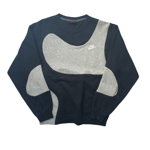 NIKE REWORKED SWEATER (M)