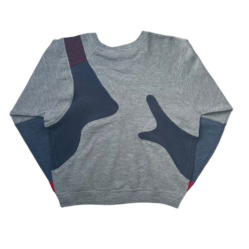 NIKE REWORKED SWEATER (M)