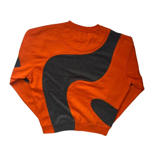 TOMMY HILFIGER REWORKED SWEATER (XL)
