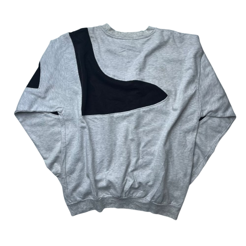 NIKE REWORKED SWEATER (XL)