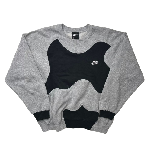 NIKE REWORKED SWEATER (L)