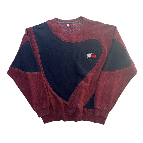TOMMY HILFIGER REWORKED SWEATER (M)