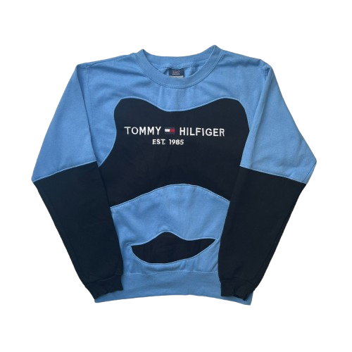 TOMMY HILFIGER REWORKED SWEATER (M)