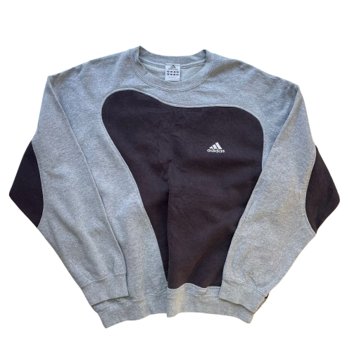 ADIDAS REWORKED SWEATER (XL)