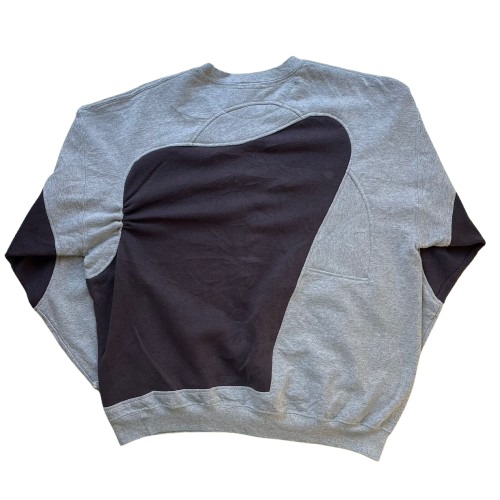 ADIDAS REWORKED SWEATER (XL)