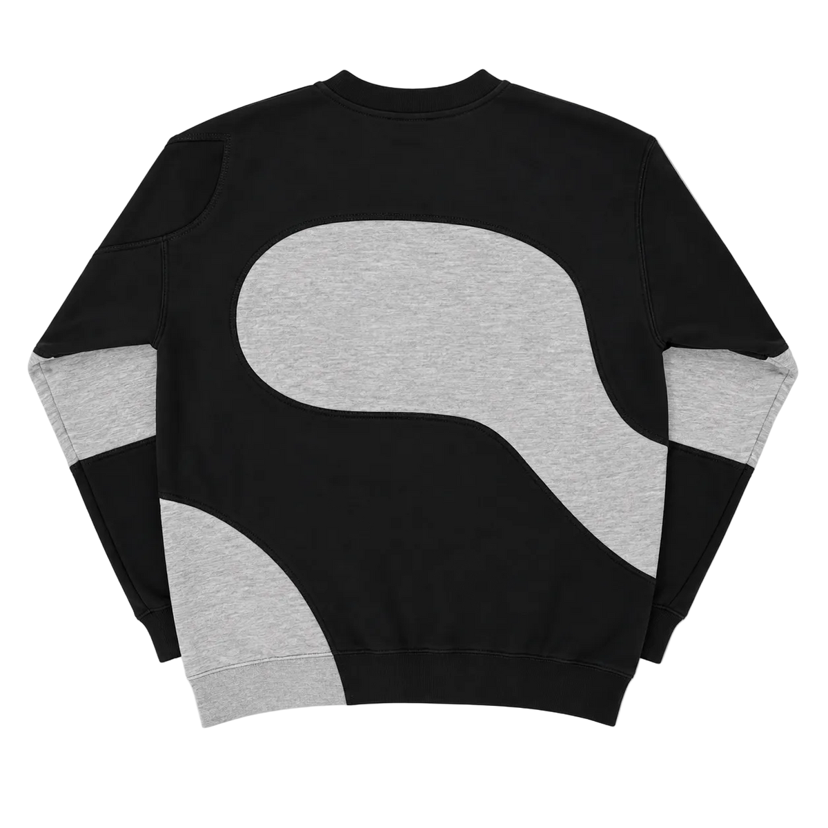 ADIDAS REWORKED SWEATER (M)