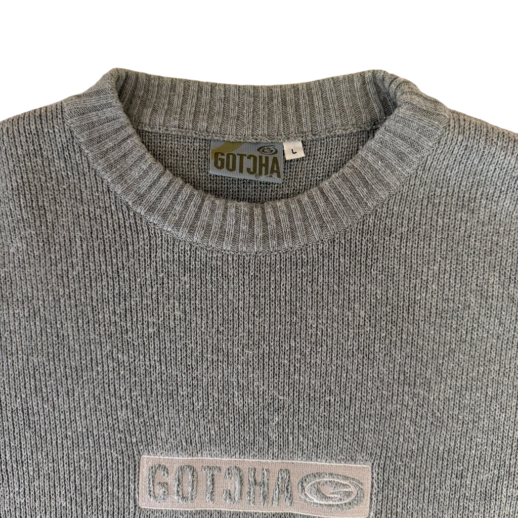 GOTCHA EMBROIDERED LOGO KNIT SWEATER (L)