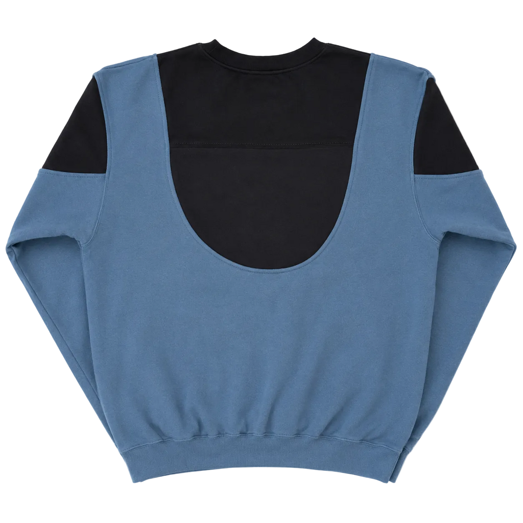 NIKE REWORKED SWEATER (M)