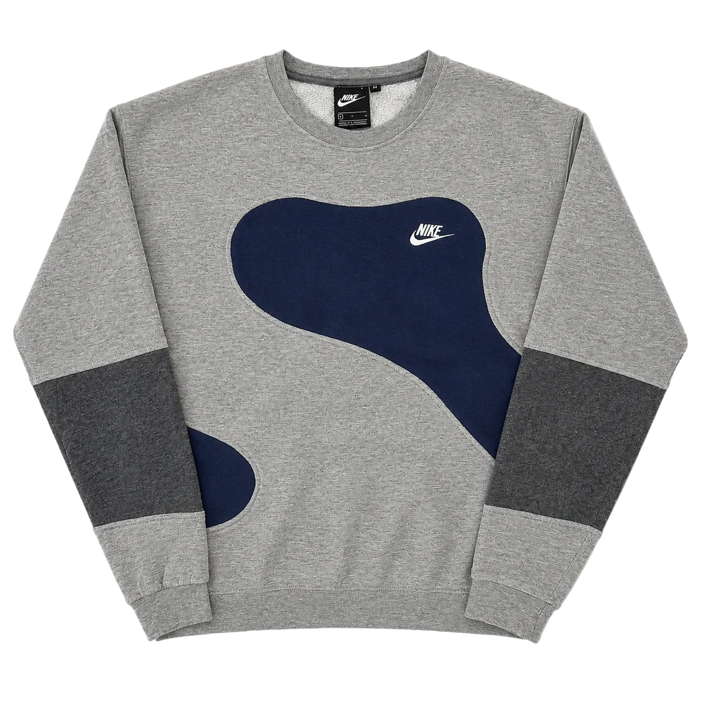 NIKE REWORKED SWEATER (M)