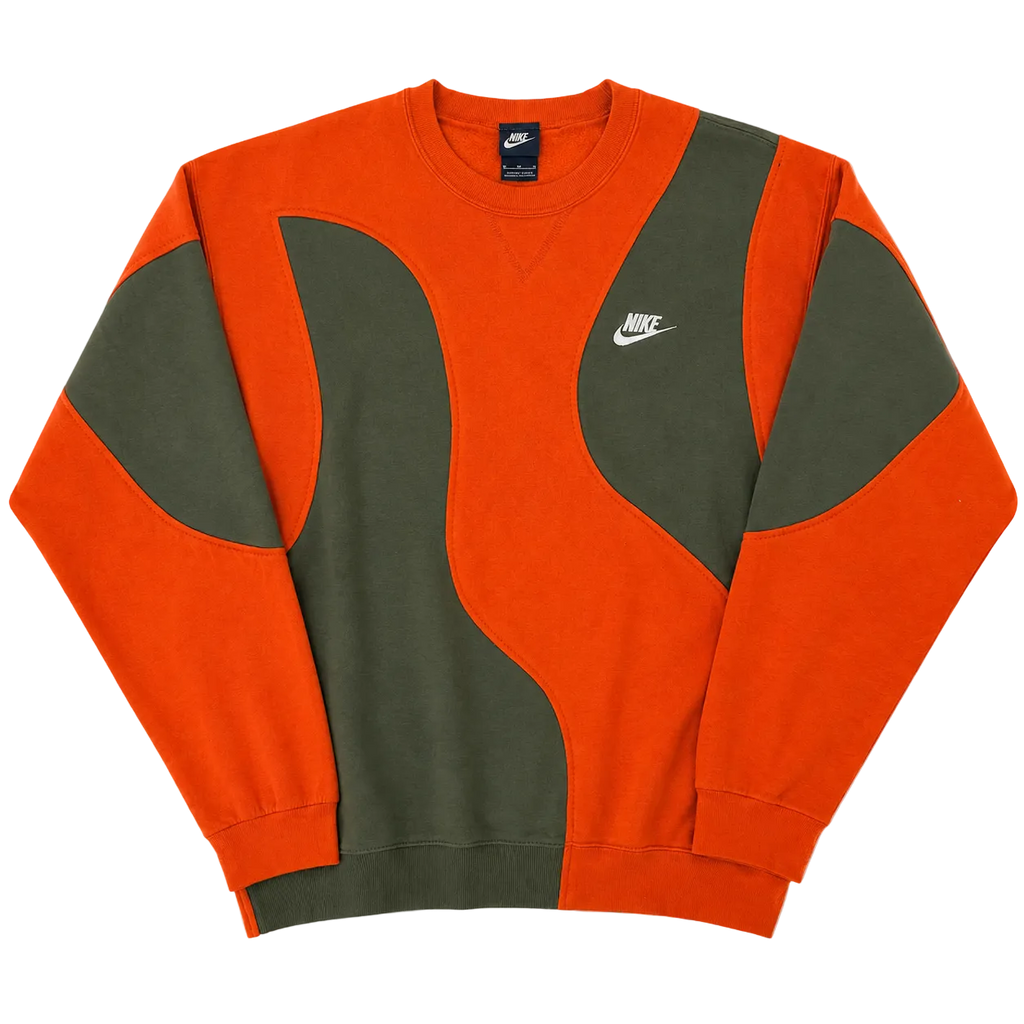 NIKE REWORKED SWEATER (M)
