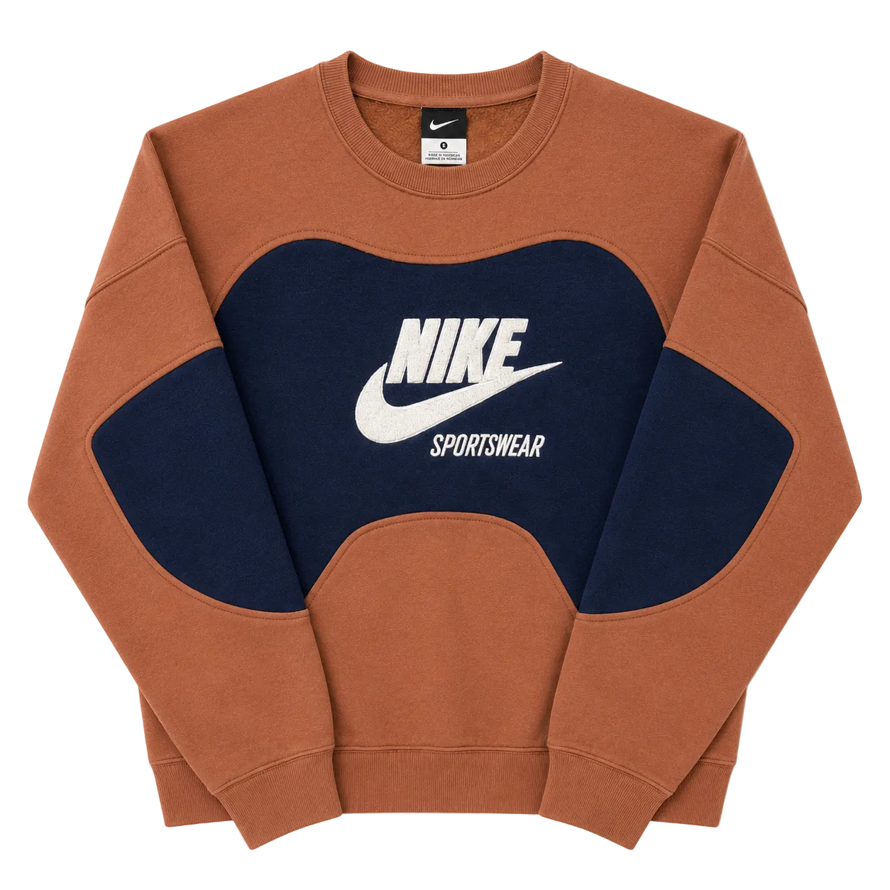 NIKE REWORKED SWEATER (L)