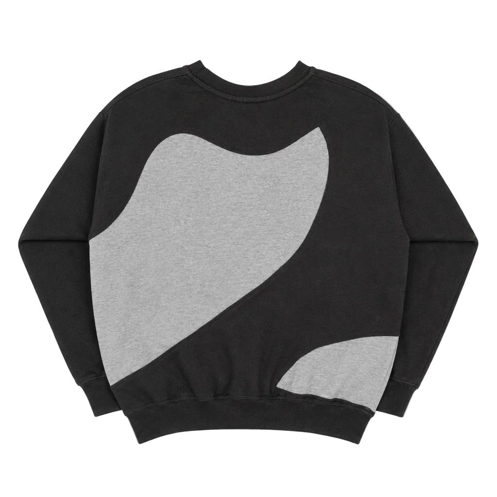 NIKE REWORKED SWEATER (XL)