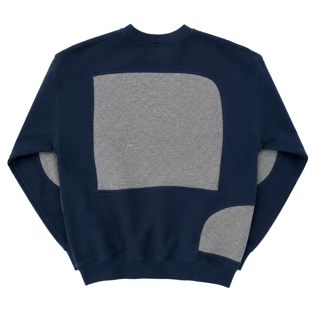 NIKE REWORKED SWEATER (S)