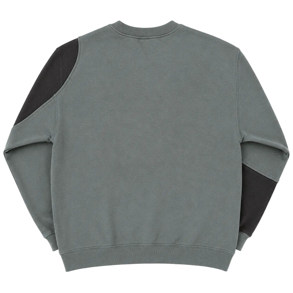 NIKE REWORKED SWEATER (M)