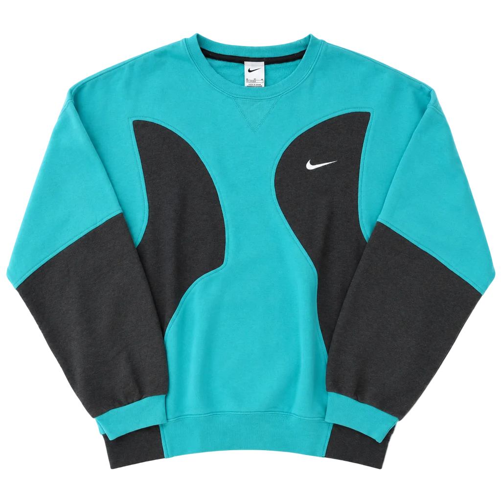 NIKE REWORKED SWEATER (XL)