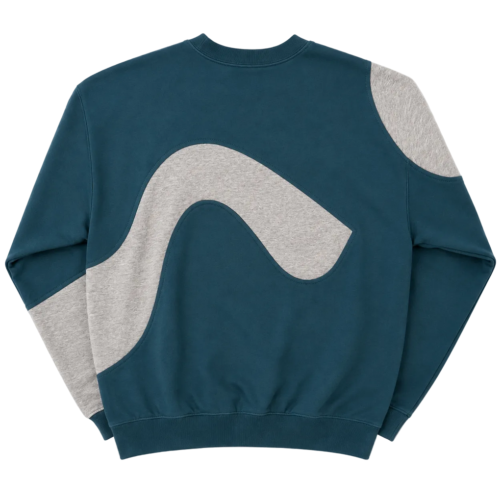 NIKE REWORKED SWEATER (L)