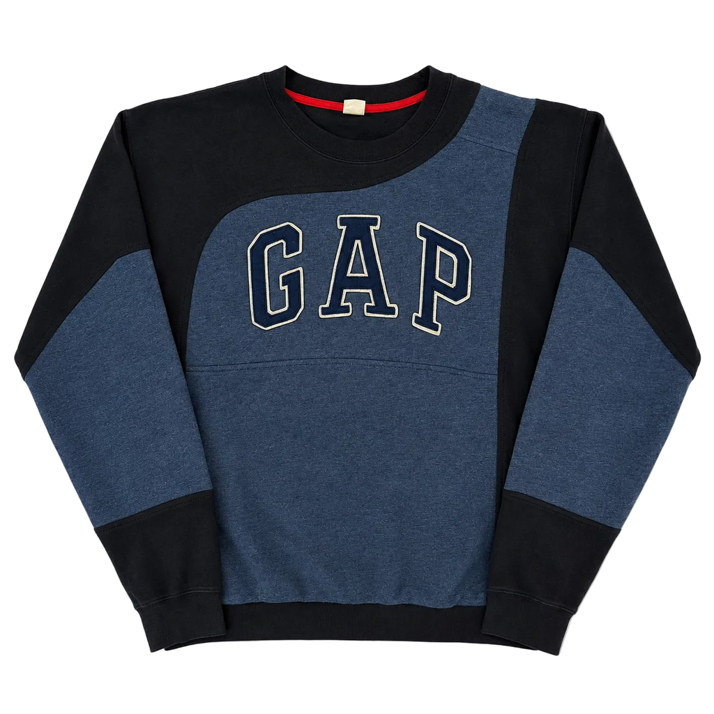 GAP REWORKED SWEATER (M)