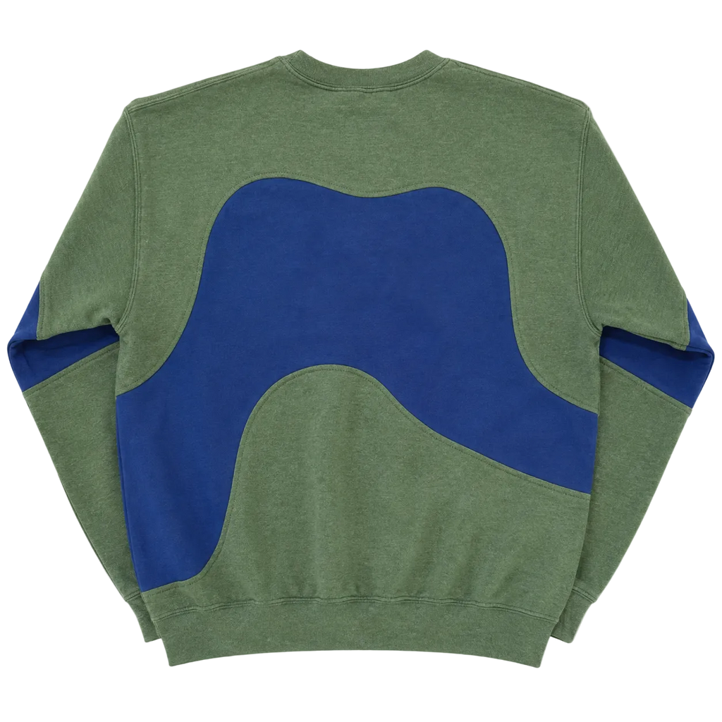 NIKE REWORKED SWEATER (L)