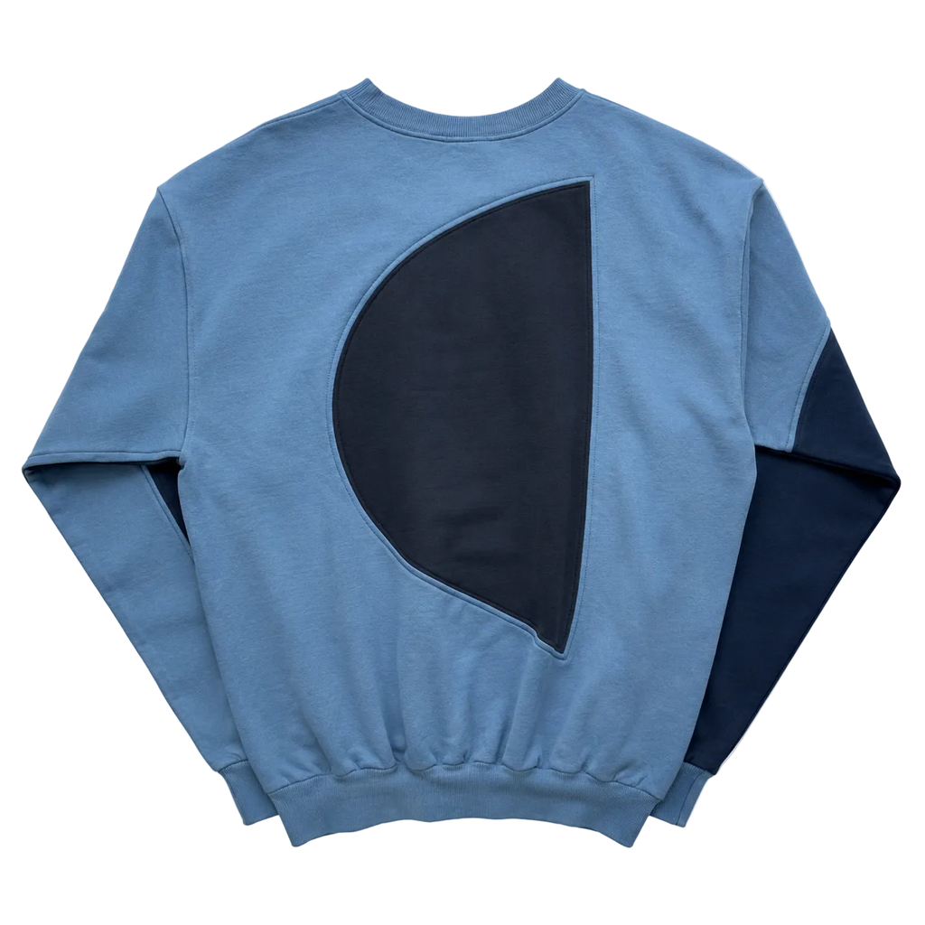 PUMA REWORKED SWEATER (XL)