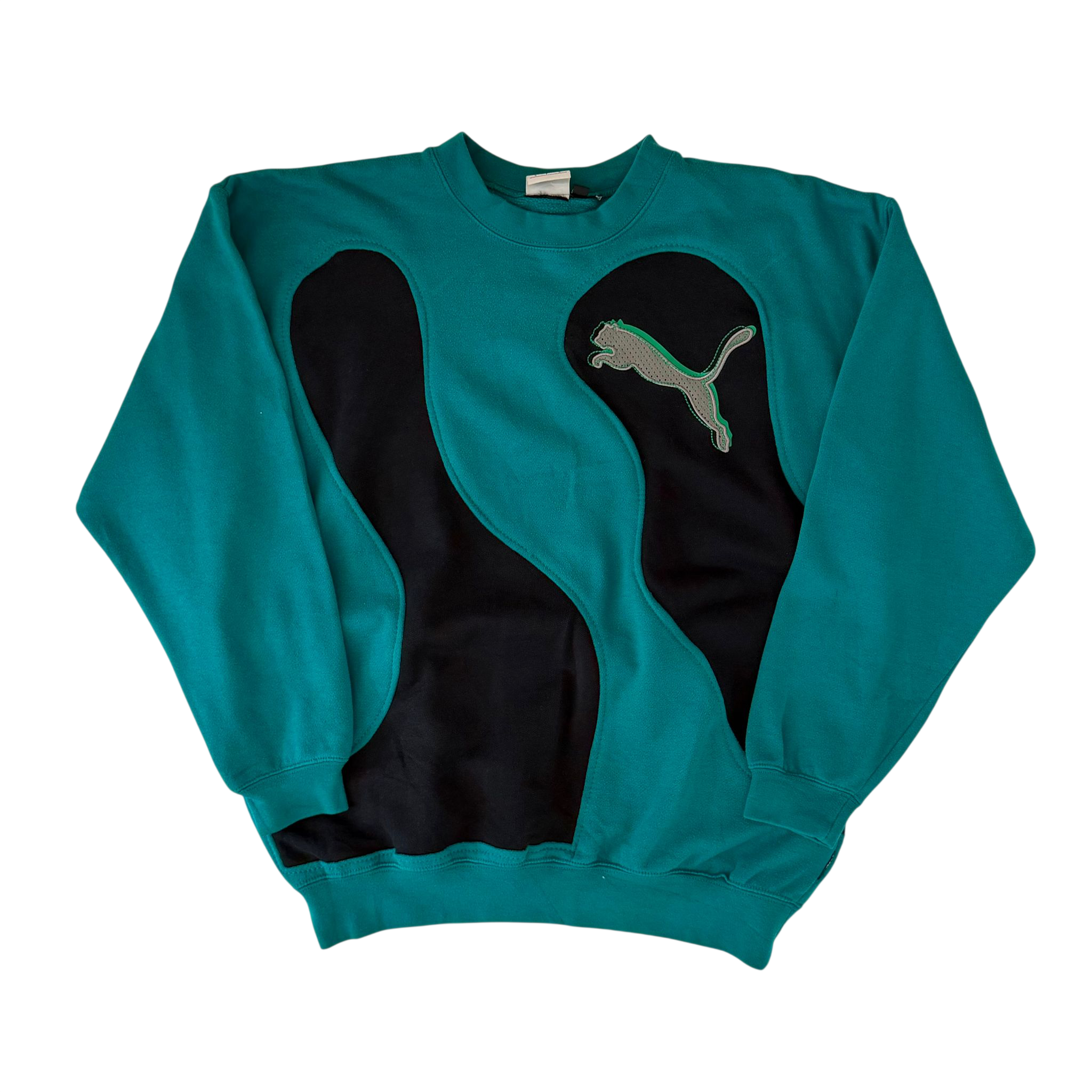 PUMA REWORKED SWEATER (L)