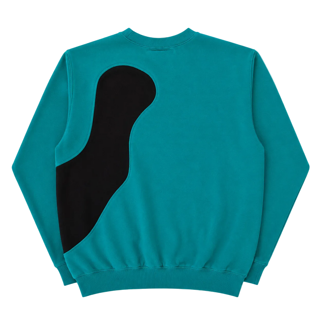 PUMA REWORKED SWEATER (L)