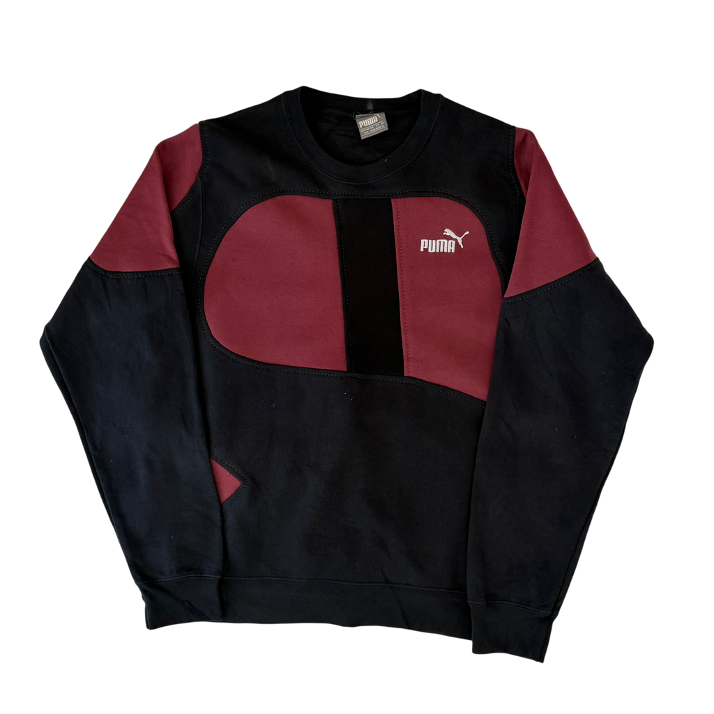 PUMA REWORKED SWEATER (M)
