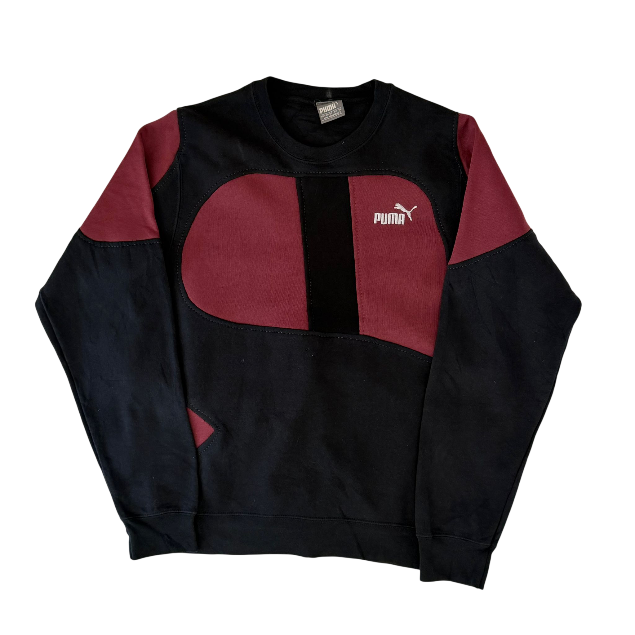 PUMA REWORKED SWEATER (M)